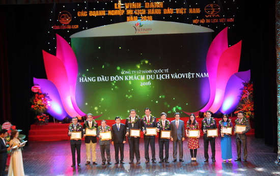Vinh danh các doanh nghiệp du lịch hàng đầu Việt Nam ảnh 1